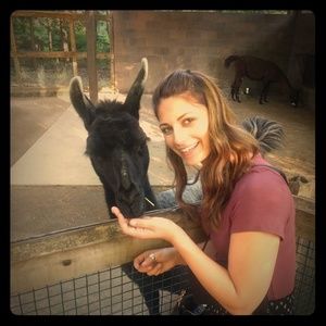 Meet your Posher, Sylvia